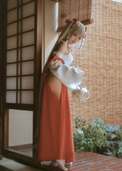 两个女人的晚餐