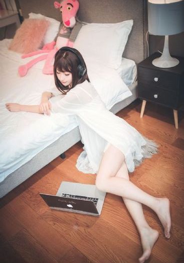 大乳女教师与护士在线观看
